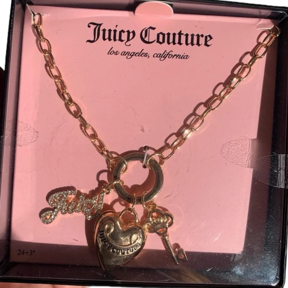 Juicy Couture goldtone puff heart key juicy crystal charm toggle necklaceNIB NWT - Picture 5 of 8